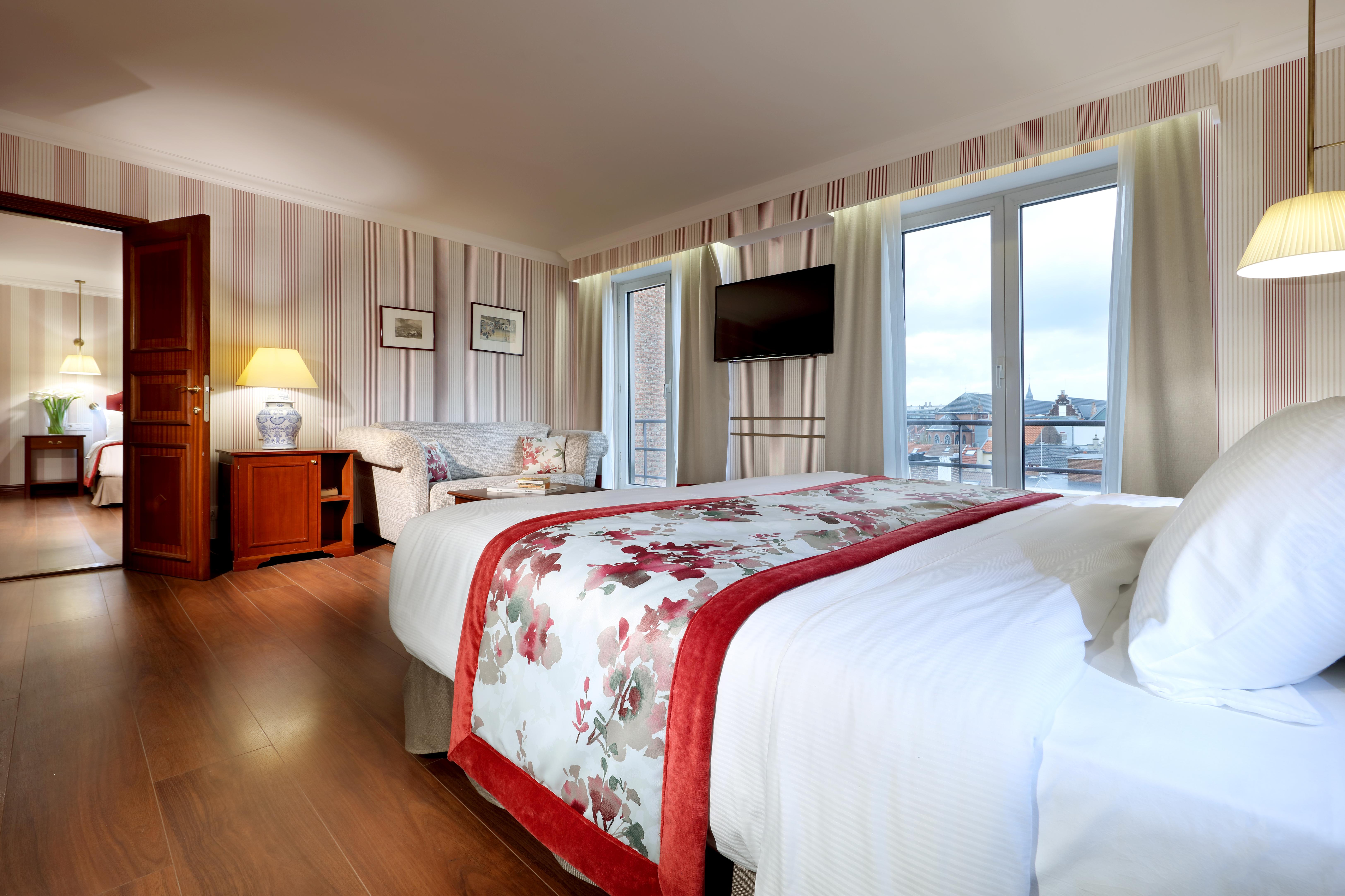 Eurostars Montgomery Brussel Bagian luar foto A room at the hotel